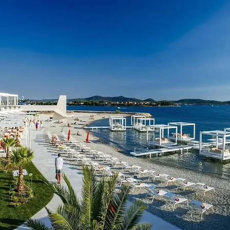 Modern In Сasa de vacaciones Zadar